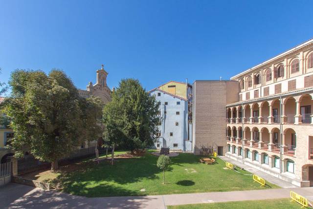 Piso en Venta en Casco Antiguo