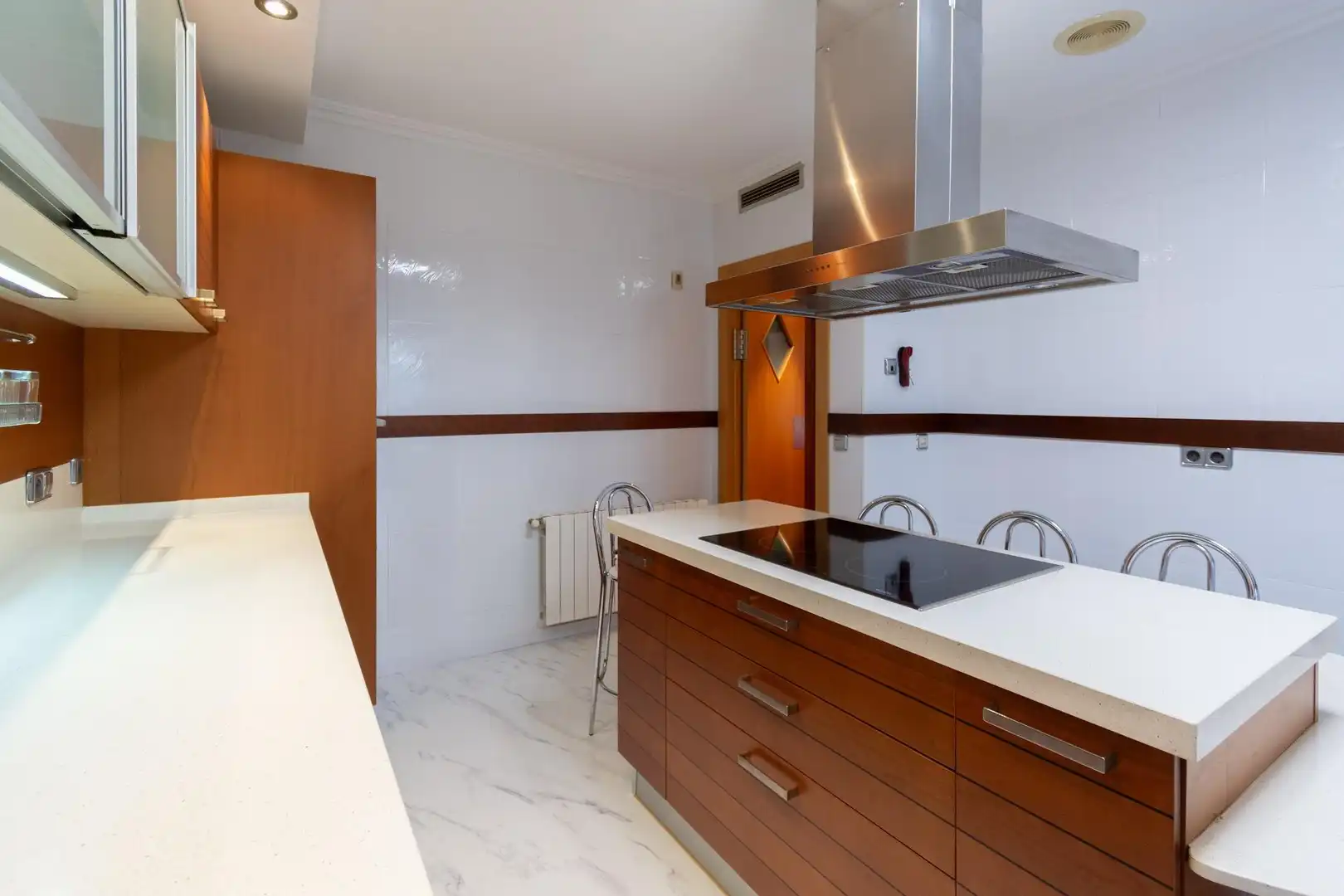 Cocina de Casa o chalet en venta en Fuente Álamo de Murcia con Aire acondicionado, Calefacción y Parquet