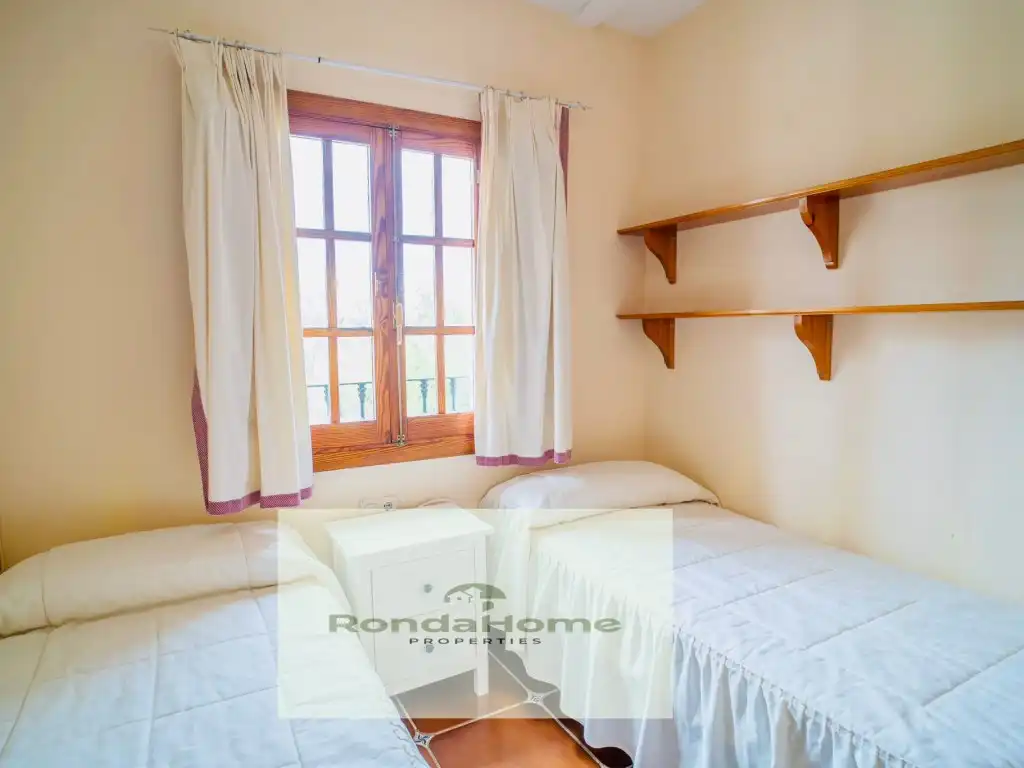 Country homes for sale in Villamartín