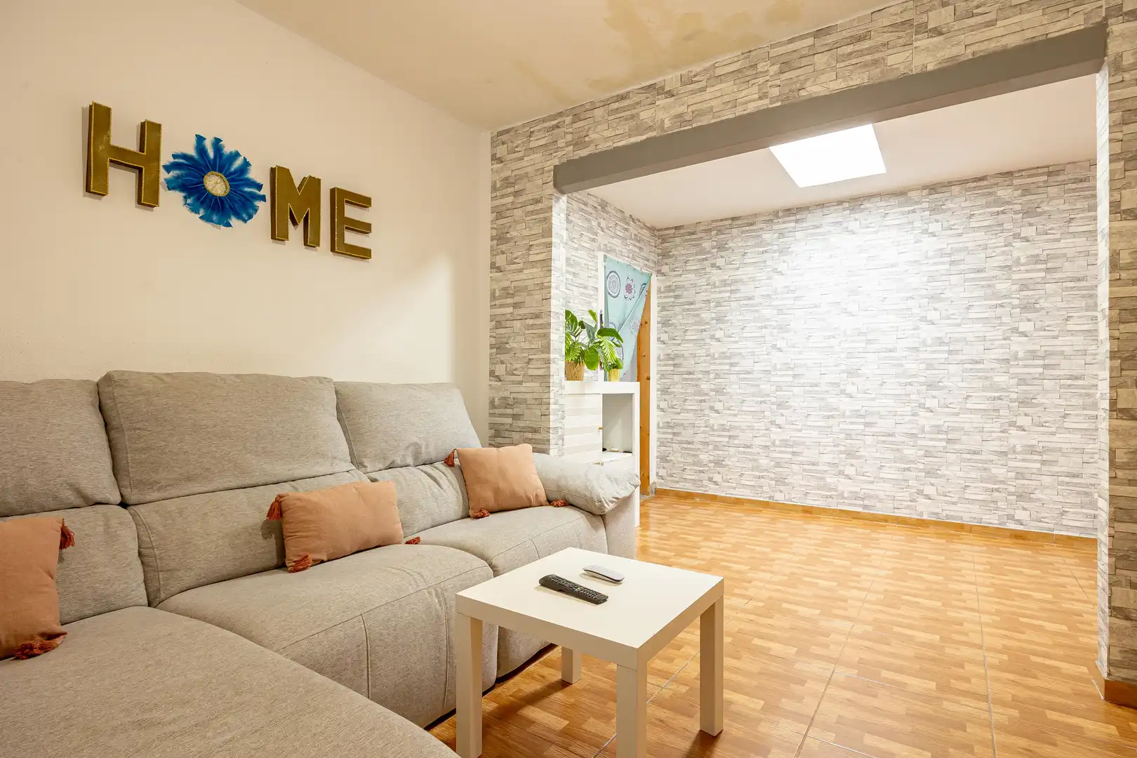 Sala de estar de Casa o chalet en venta en Telde con Terraza, Trastero y Amueblado