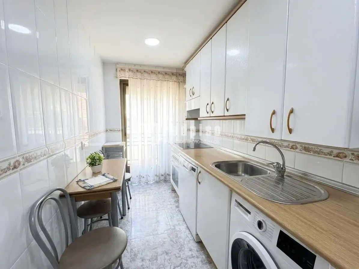 Cuina de Pis en venda en Madrid amb Aire condicionat, Calefacció i Parquet