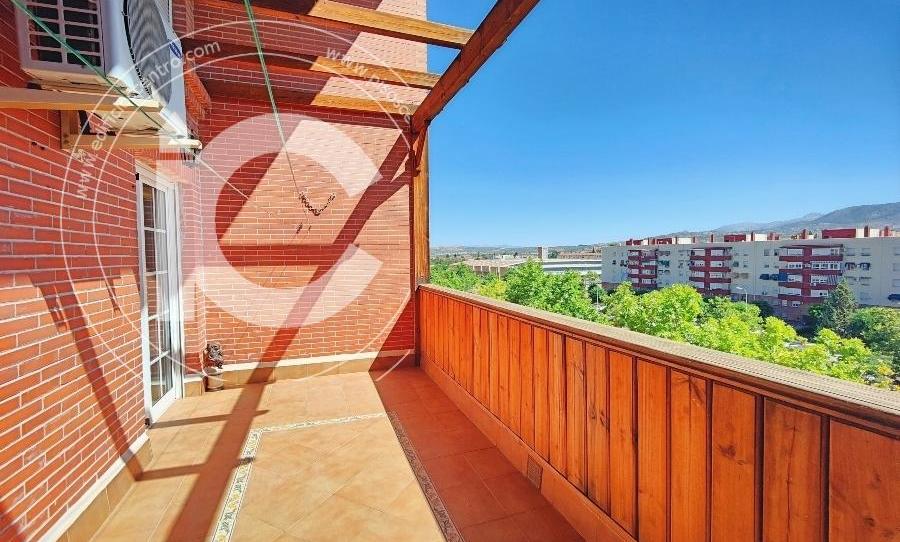 Photo 1 of Attic to rent in Joaquina Eguaras , Joaquina Eguaras, Granada