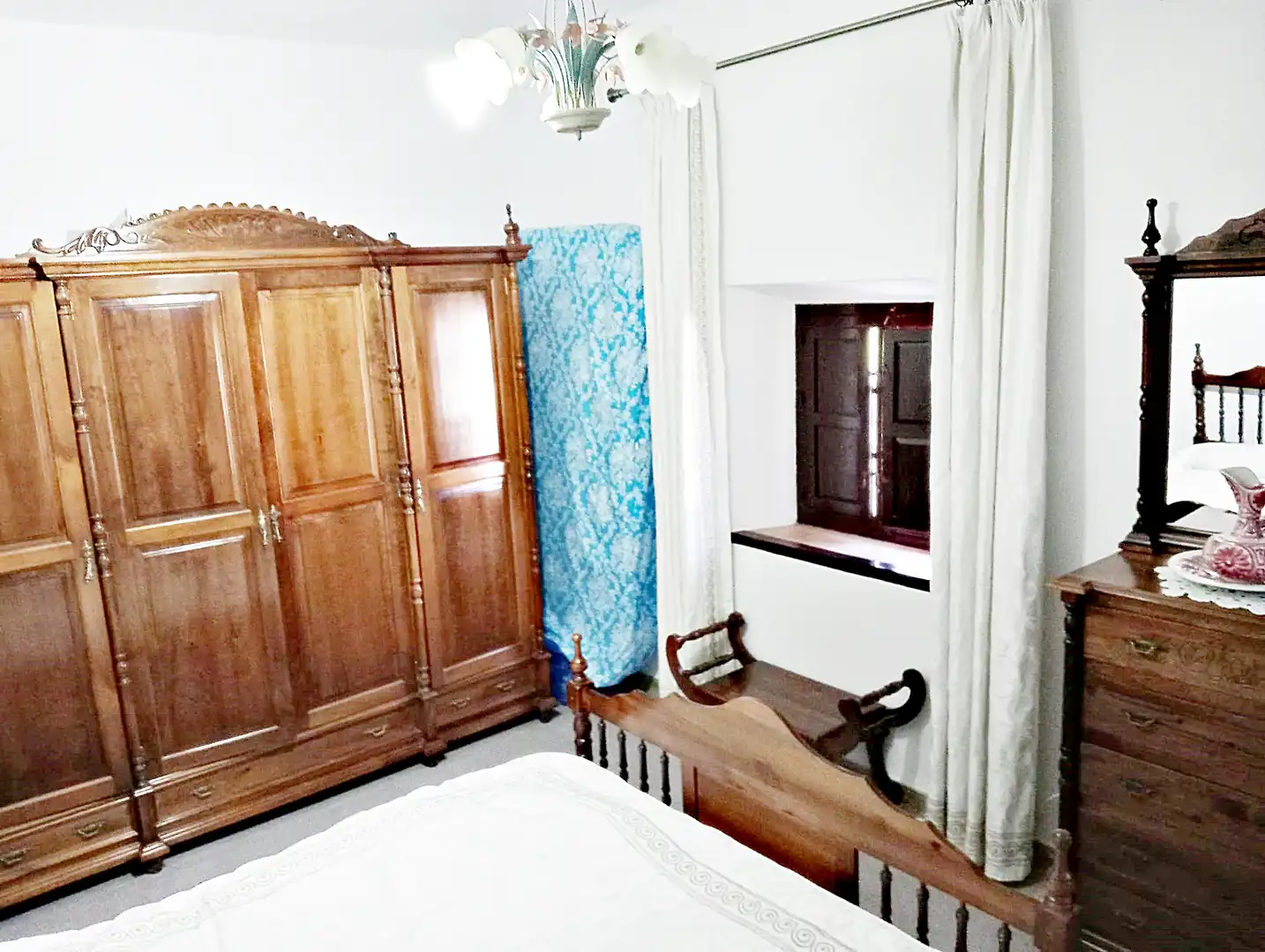 Schlafzimmer von Country house zum Verkauf in Carratraca mit Privatgarten, Terrasse und Möbliert