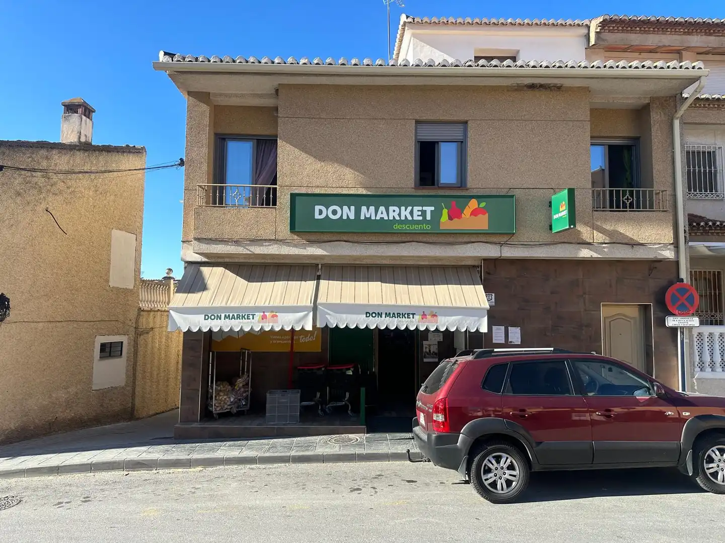 Local comercial de lloguer a Jun, imagen 7