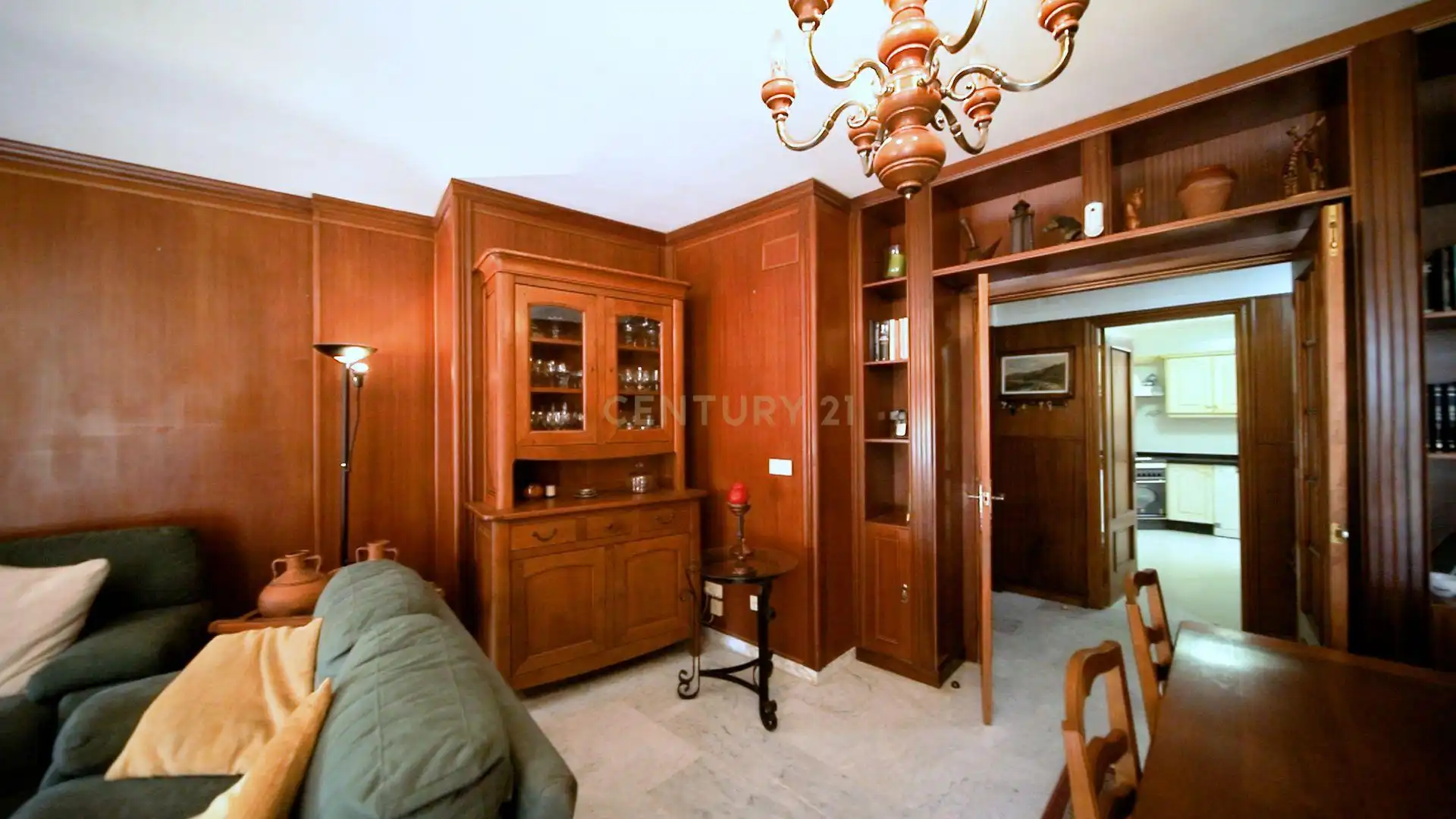 Flat for sale in Málaga  with Air Conditioner and Community pool