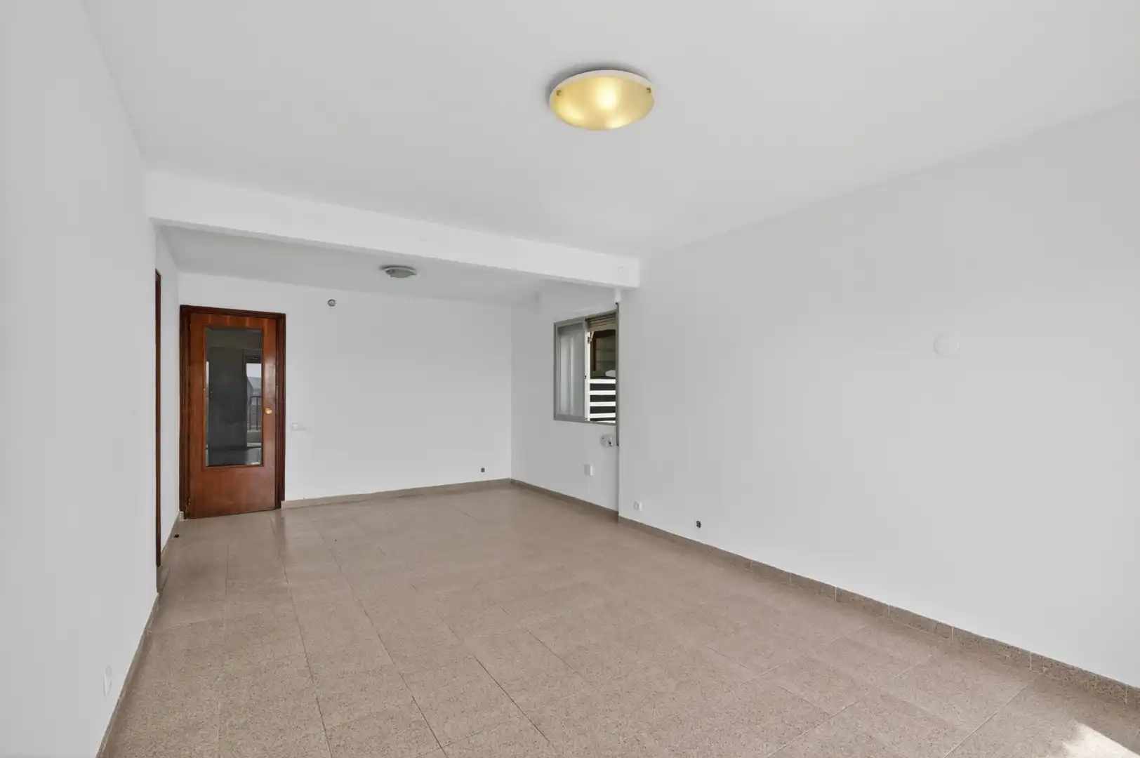 Piso en venta en Alicante / Alacant con Terraza y Piscina