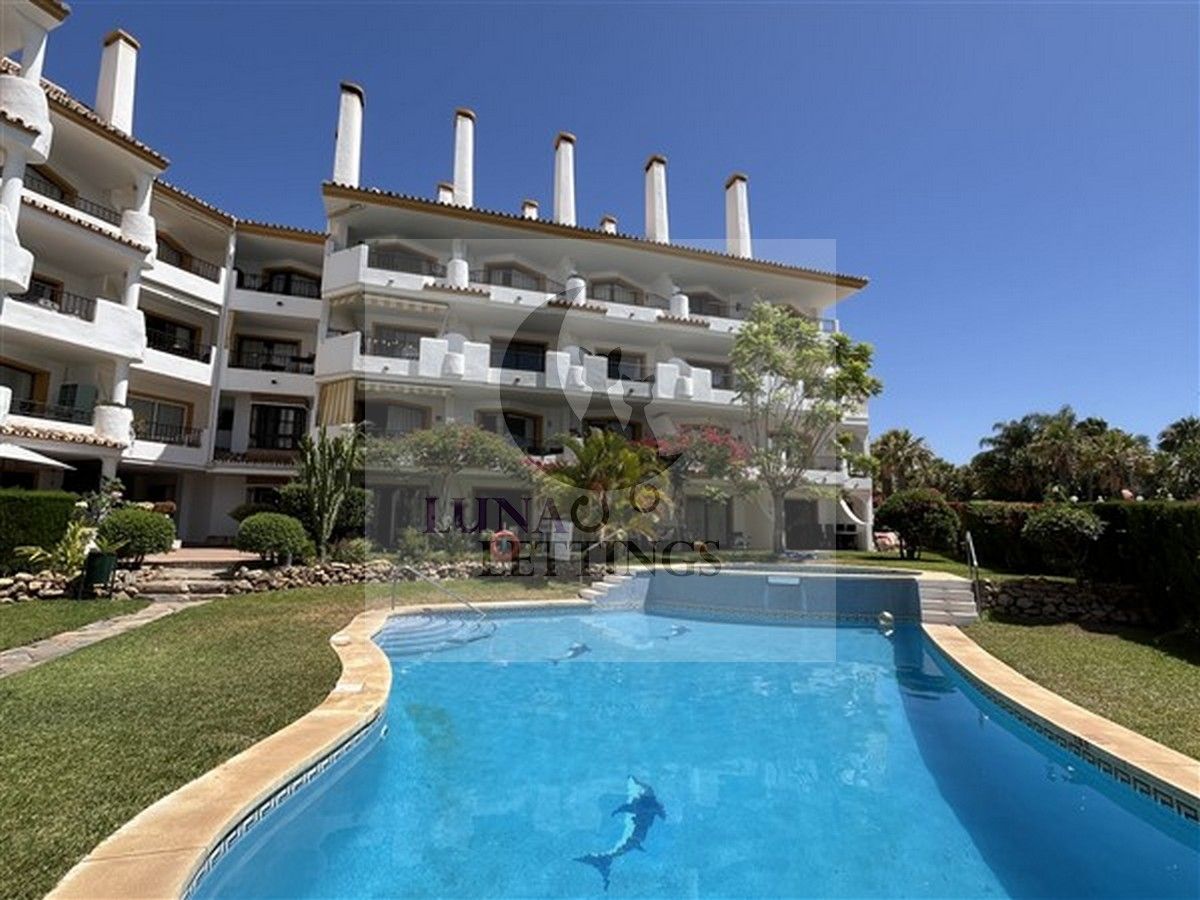 Duplex to rent in Avenida Jacaranda, 2, Las Chapas - Alicate Playa