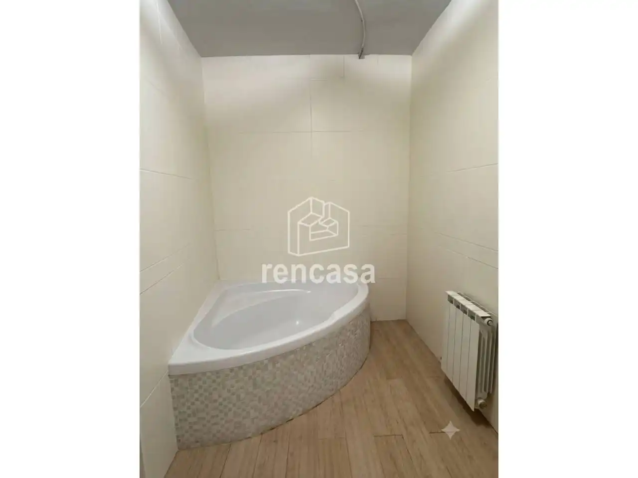 Baño de Casa adosada en venta en Artesa de Lleida con Aire acondicionado, Calefacción y Jardín privado