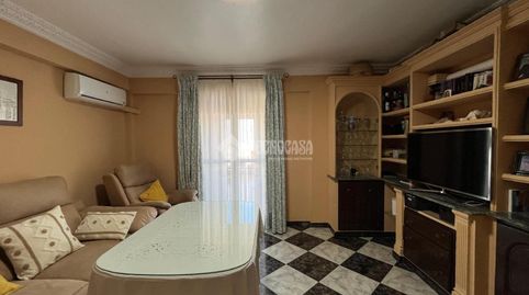 Foto 3 de Piso en venta en Carmona, Sevilla