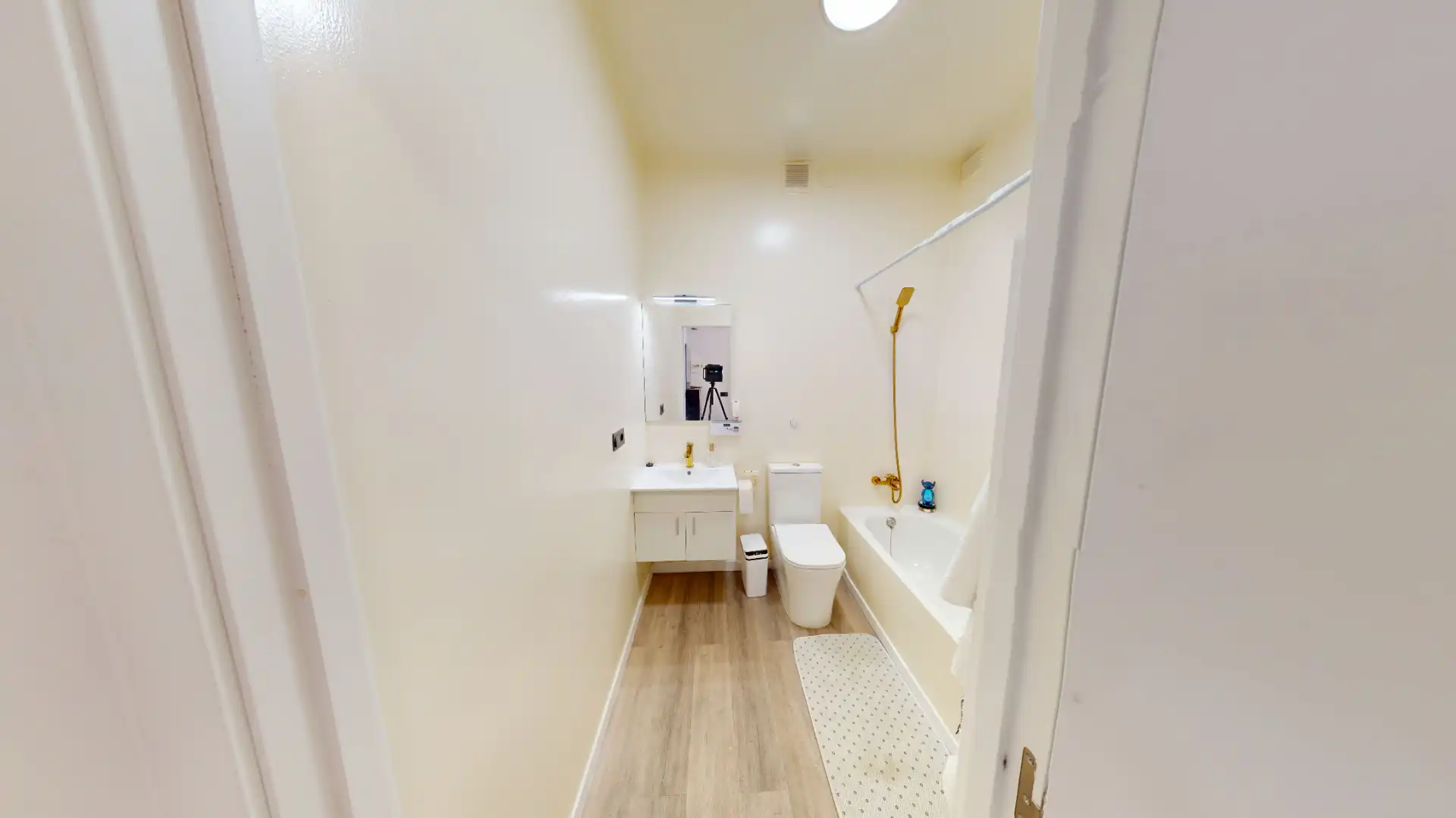 Baño de Casa o chalet en venta en Almería con Aire acondicionado, Parquet y Trastero