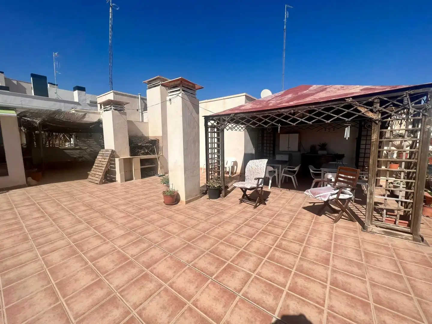 Terrassa de Àtic de lloguer en Elche / Elx amb Aire condicionat, Terrassa i Moblat