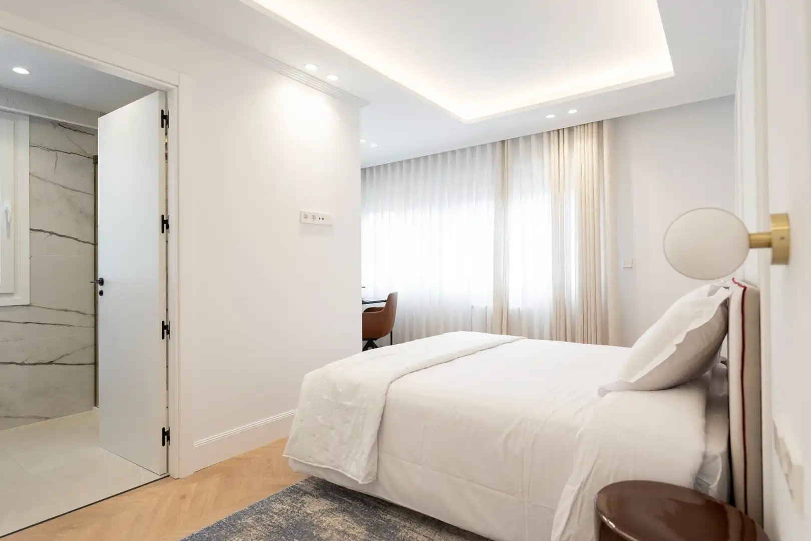 Bedroom of Flat for sale in Barrio de Salamanca