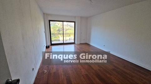 Photo 4 of Flat for sale in Calle Jocs Olímpics de Barcelona, Palau, Girona