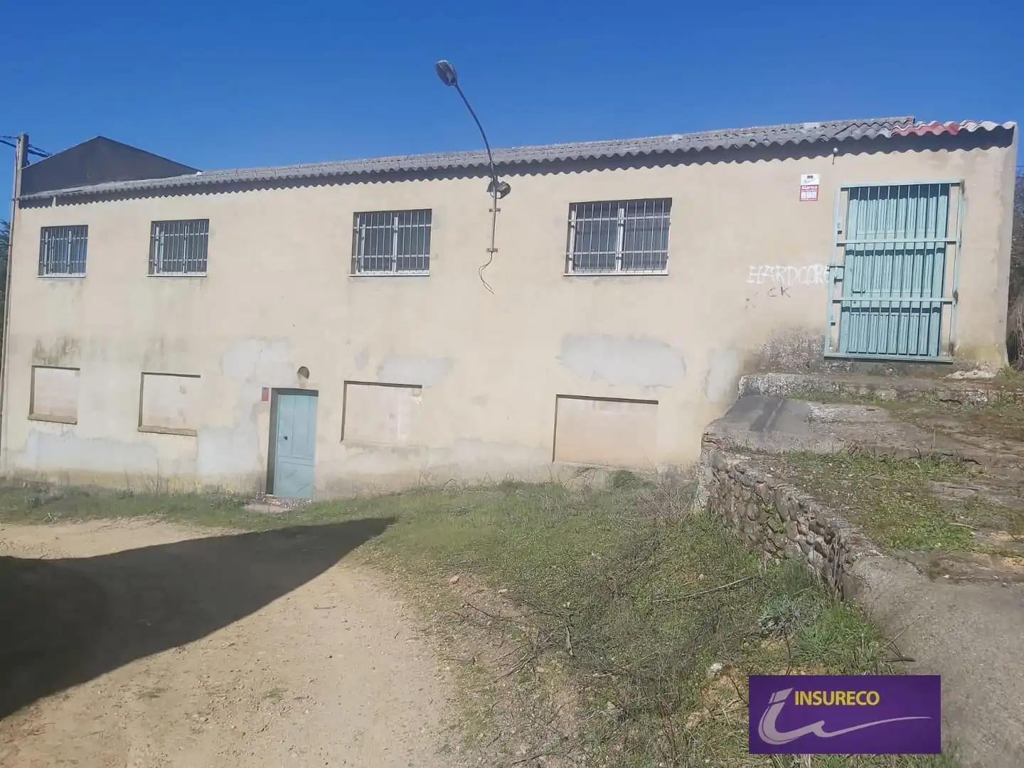 Nau industrial en venda a Portillin-Vm