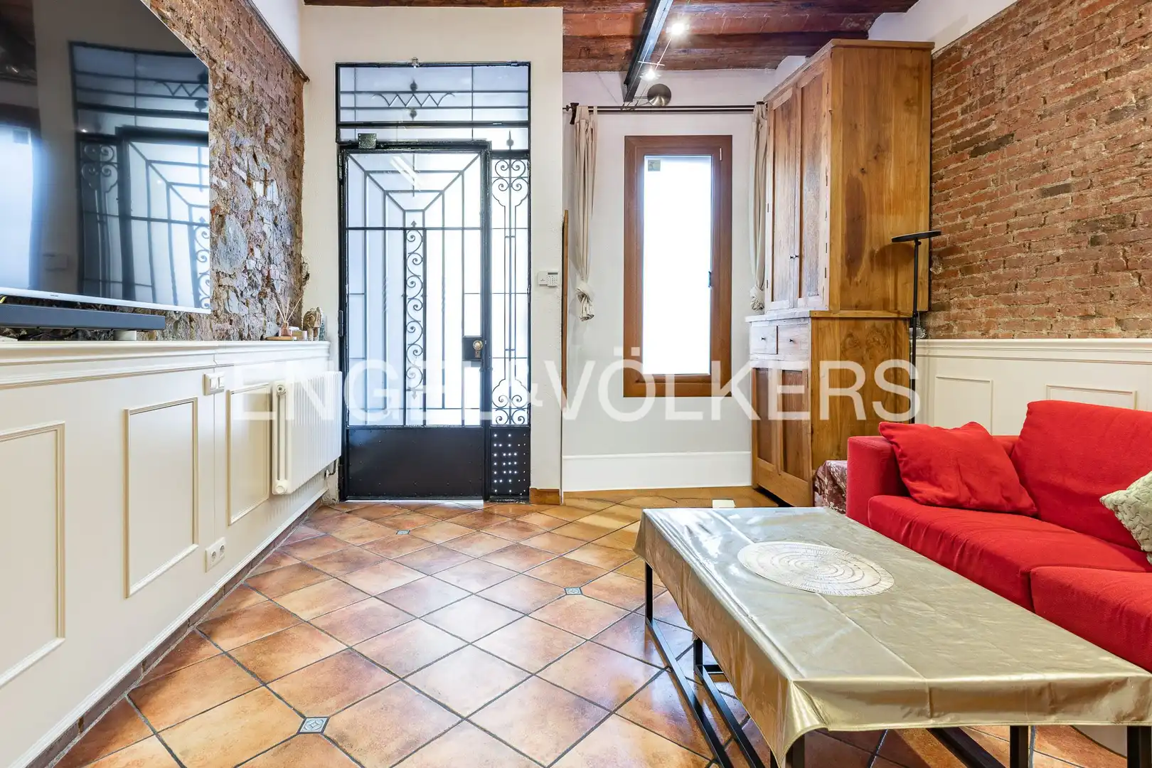 Vista exterior de Casa adosada en venda en Barcelona amb Aire condicionat, Calefacció i Terrassa