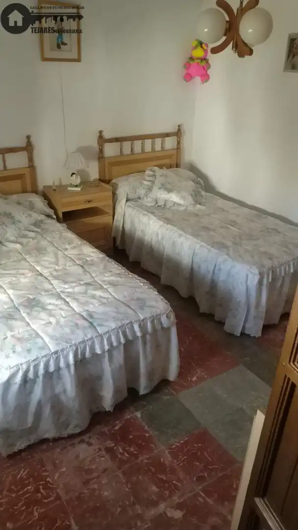 Dormitori de Casa o xalet en venda en Alcaraz amb Moblat