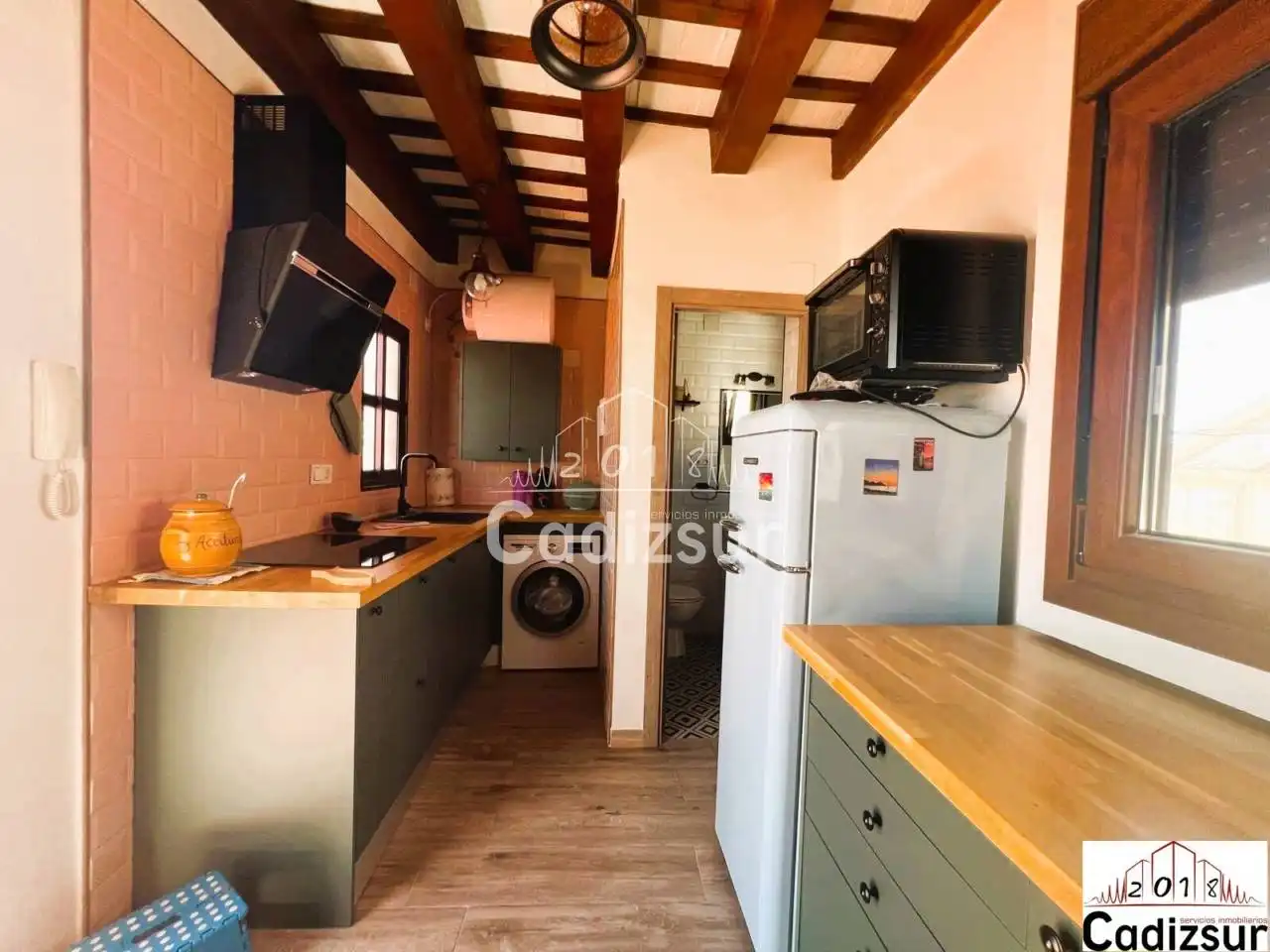 Cocina de Ático en venta en Cádiz