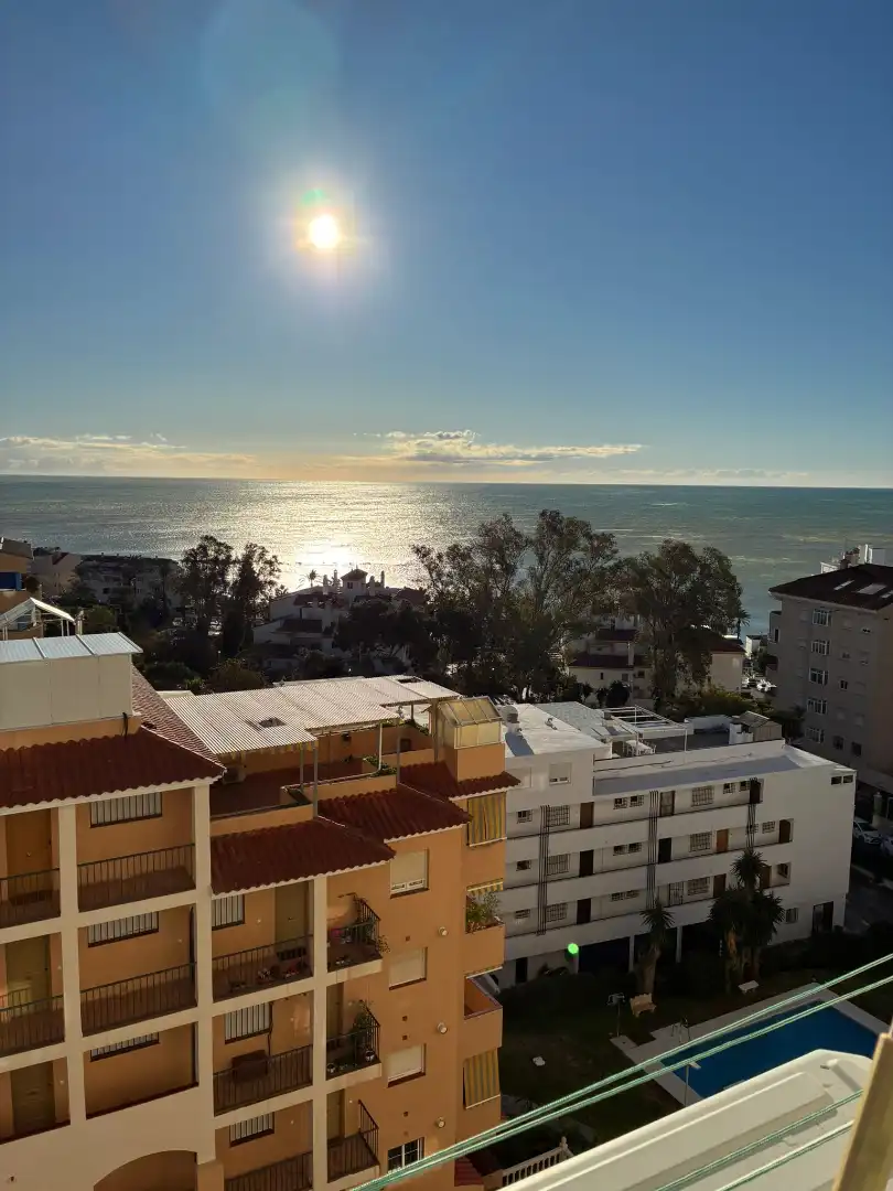 Vista exterior de Estudi de lloguer en Benalmádena amb Aire condicionat, Moblat i Rentadora