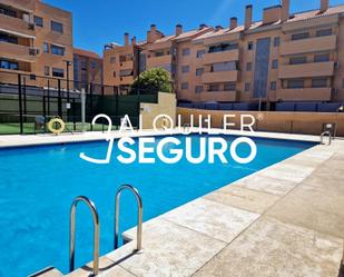 Piscina de Pis de lloguer en Navalcarnero amb Aire condicionat, Terrassa i Piscina