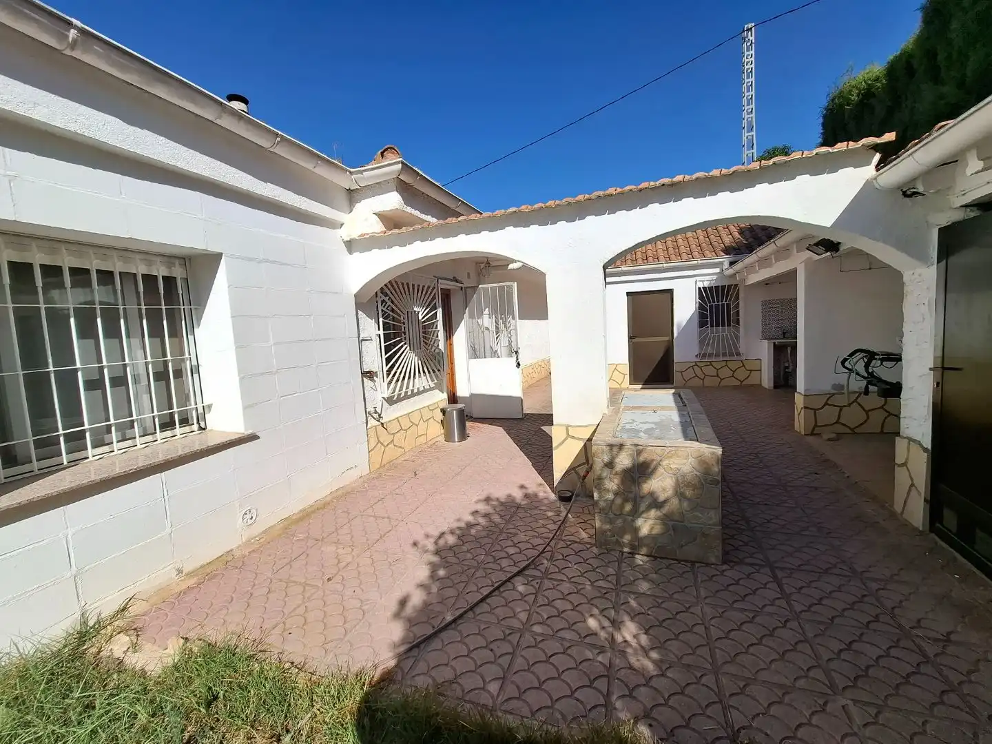 Exterior view of Houses for sale in Busot  with Terrace, Swimming Pool and Balcony