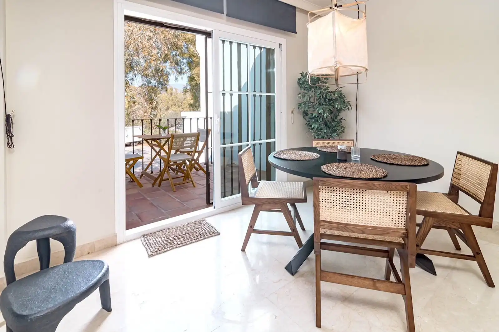 Comedor de Ático en venta en Marbella con Aire acondicionado, Amueblado y Piscina comunitaria