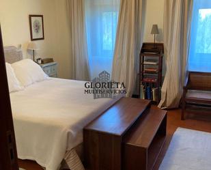 Bedroom of Duplex for sale in O Grove    with Heating, Terrace and Swimming Pool