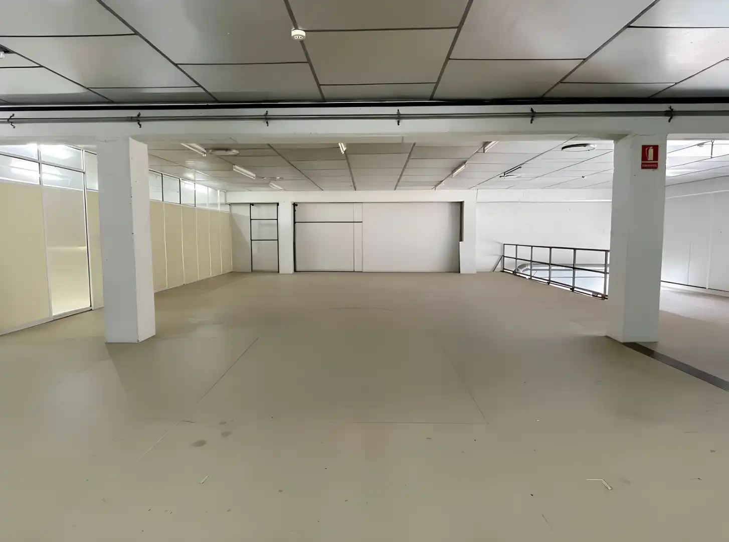 Industrial buildings for rent in Argentona  with Heating