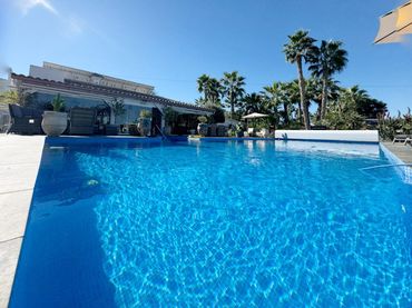 Xalet amb piscina en venda a Camino de lo Abadía 9