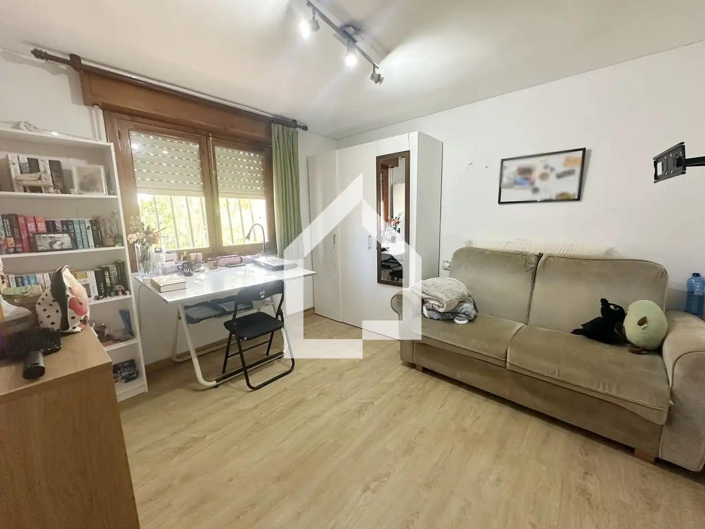 Dormitori de Casa o xalet en venda en San Vicente del Raspeig / Sant Vicent del Raspeig amb Jardí privat, Terrassa i Piscina