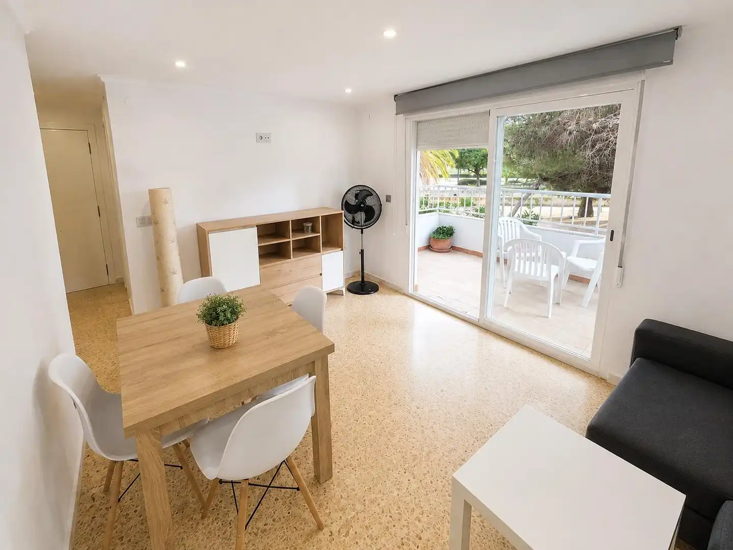 Appartement compact avec piscine à vendre à Calle BOVETAR DEL, imagen 2