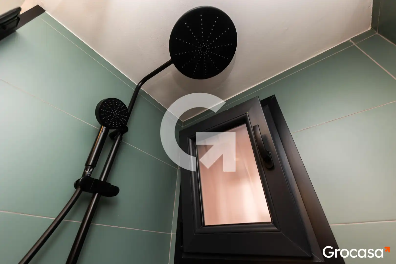 Bathroom of Flat for sale in Barcelona  with Heating, Oven and Washing machine