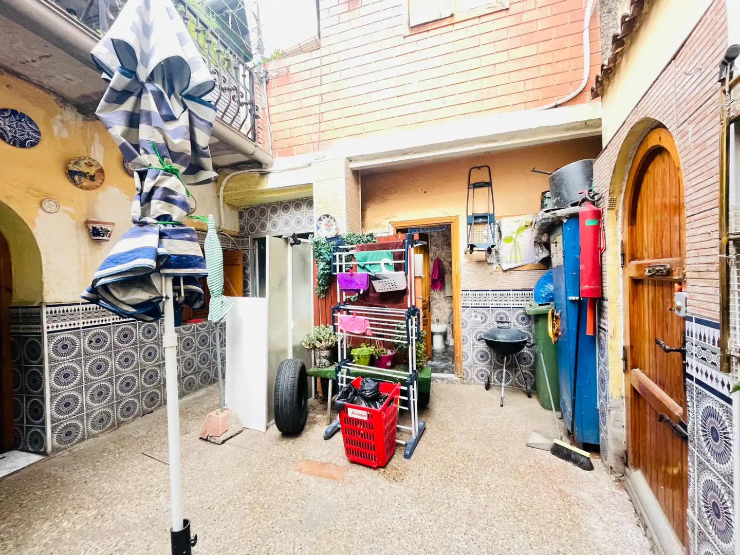 Terrassa de Casa o xalet en venda en Zaragoza amb Aire condicionat, Calefacció i Jardí privat