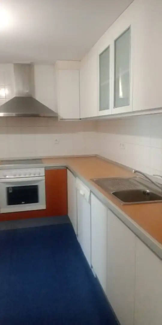 Küche von Wohnung zum Verkauf in Estadilla mit Klimaanlage und Heizung