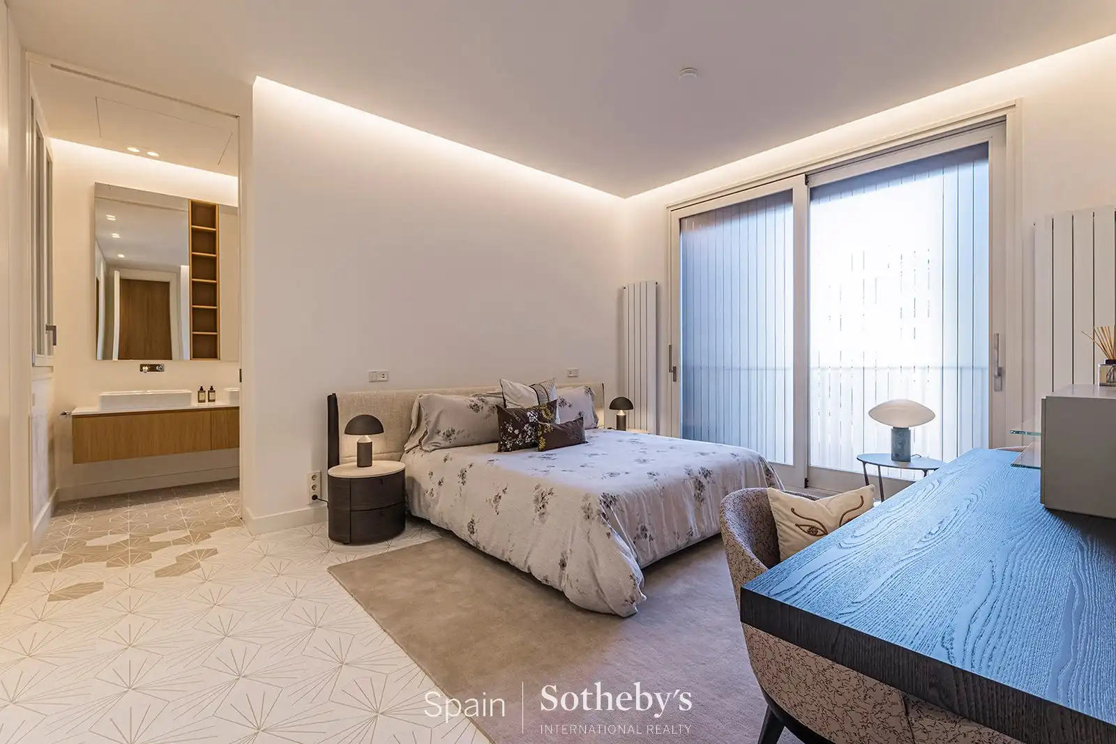 Appartement compact avec piscine à vendre à Eixample, imagen 24