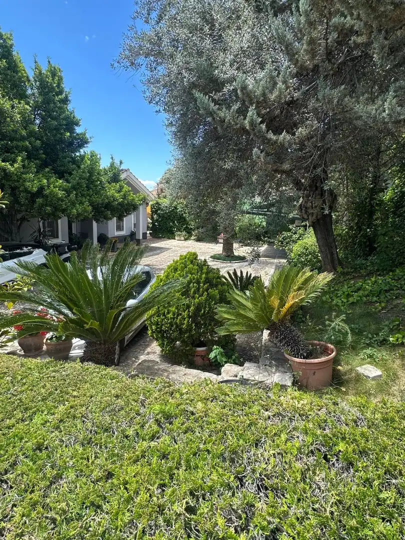 Houses for sale in Poniente-Norte - Miralbaida - Parque Azahara