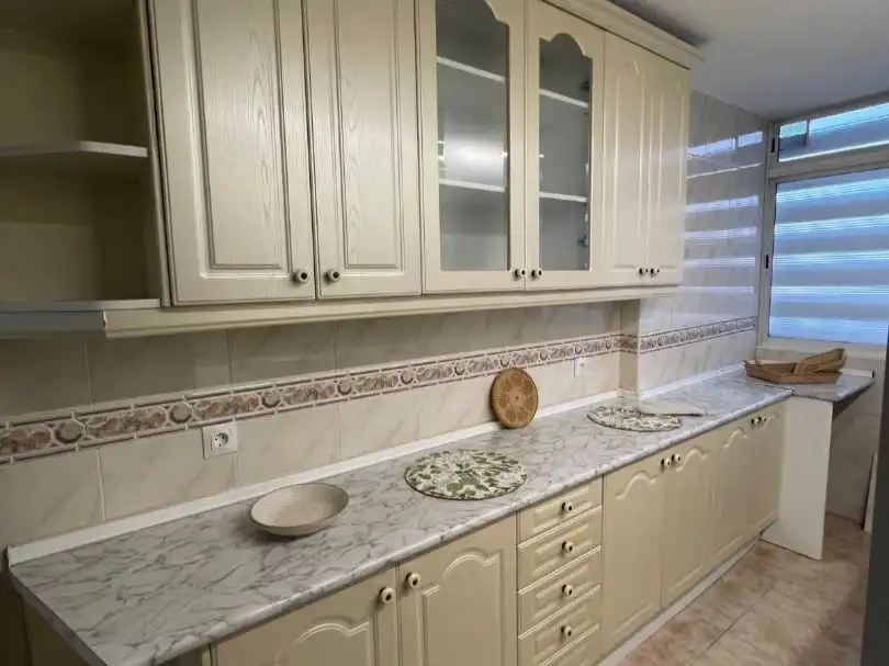 Kitchen of Flat for rent in Madrid  with Air Conditioner, Heating and Parquet flooring