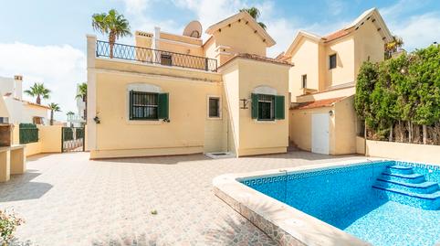 Foto 4 de Casa o chalet en venta en Calle Estrecho de Mesina, Villamartín - Las Filipinas, Alicante