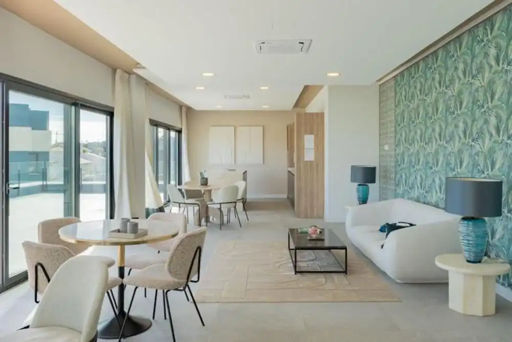 Sala de estar de Apartamento de alquiler en Estepona con Aire acondicionado, Jardín privado y Terraza