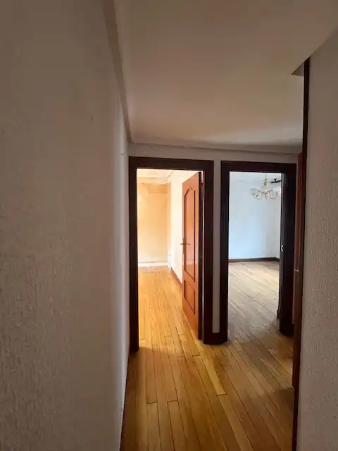 Piso en venta en Santurtzi  con Balcón