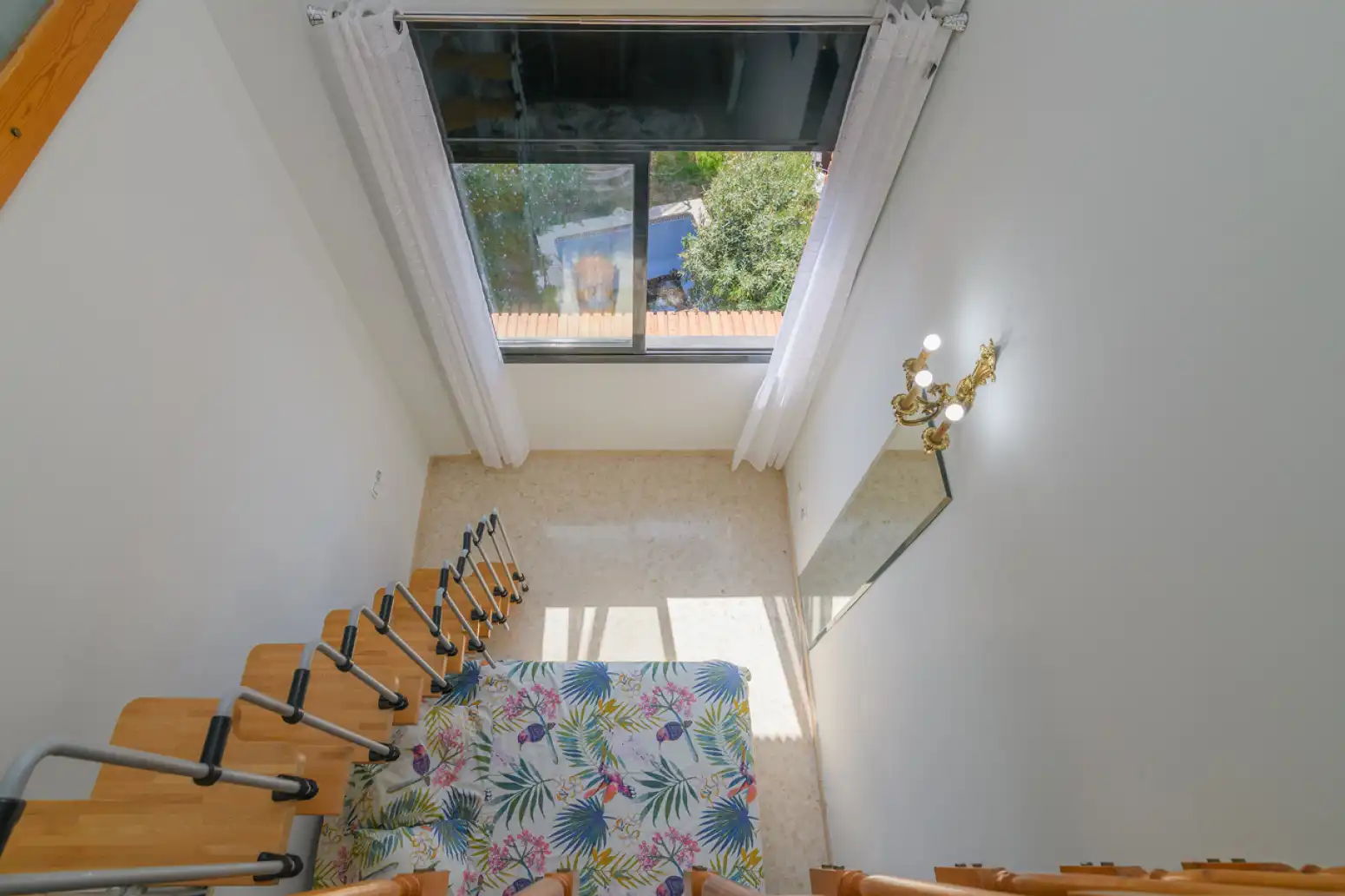 Habitación de Casa o chalet de alquiler en Viladecans con Terraza, Piscina y Balcón