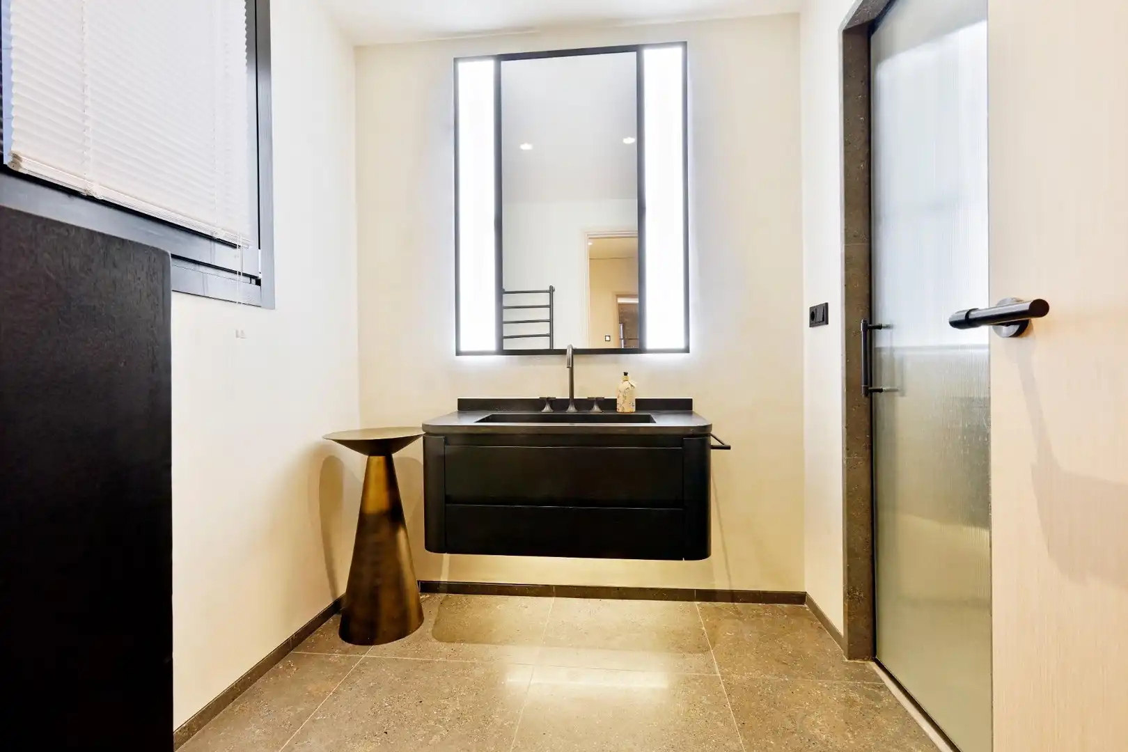 Bany de Apartament en venda en Barcelona amb Aire condicionat, Calefacció i Terrassa