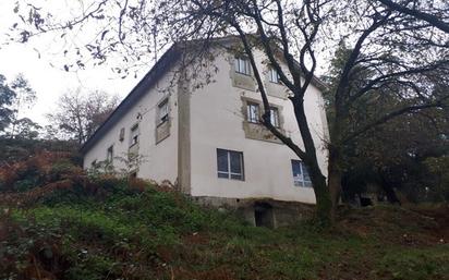 Vista exterior de Casa o xalet en venda en Arteixo amb Terrassa i Balcó