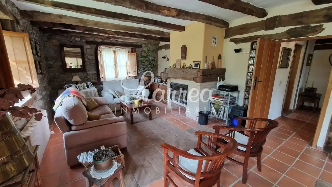 Living room of Detached homes for sale in Zeberio  with Heating and Furnished