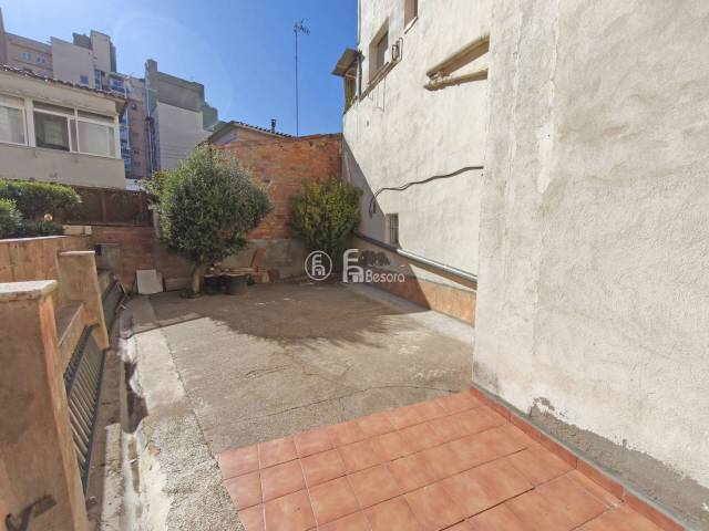 Casa adosada en Venta en Calle Sant Hilari en Joc de la Bola - Camps d'Esports