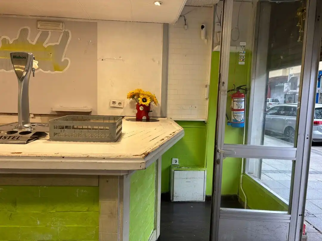 Local comercial en venta en Castilla - Hermida, imagen 4