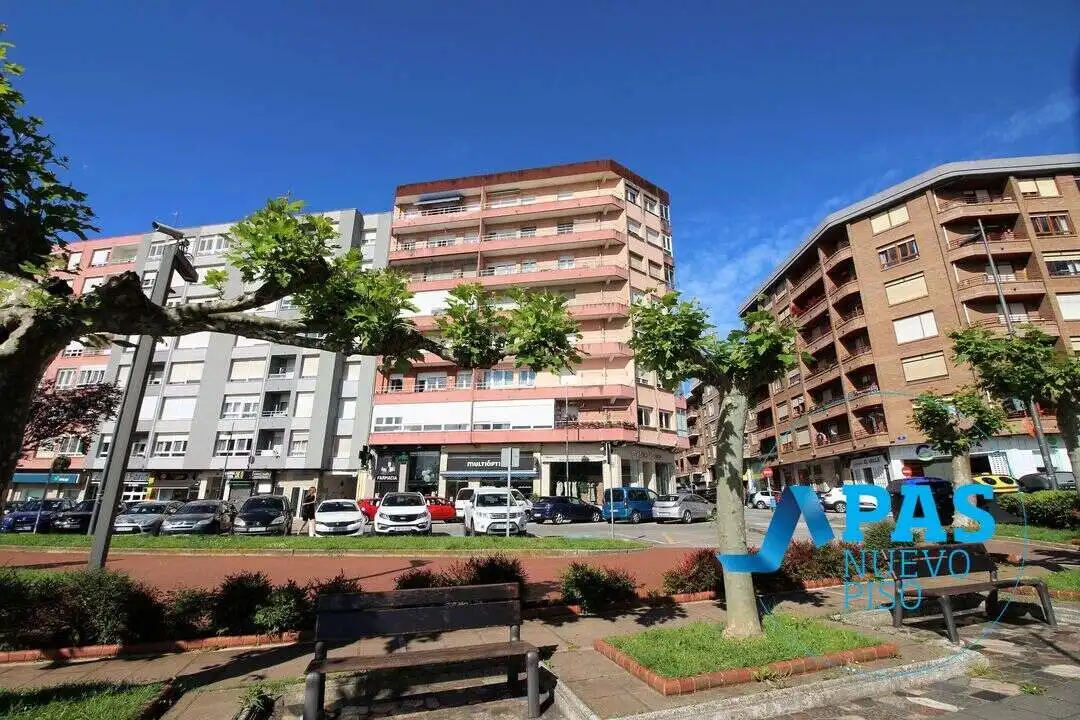Vista exterior de Piso en venta en Camargo con Terraza