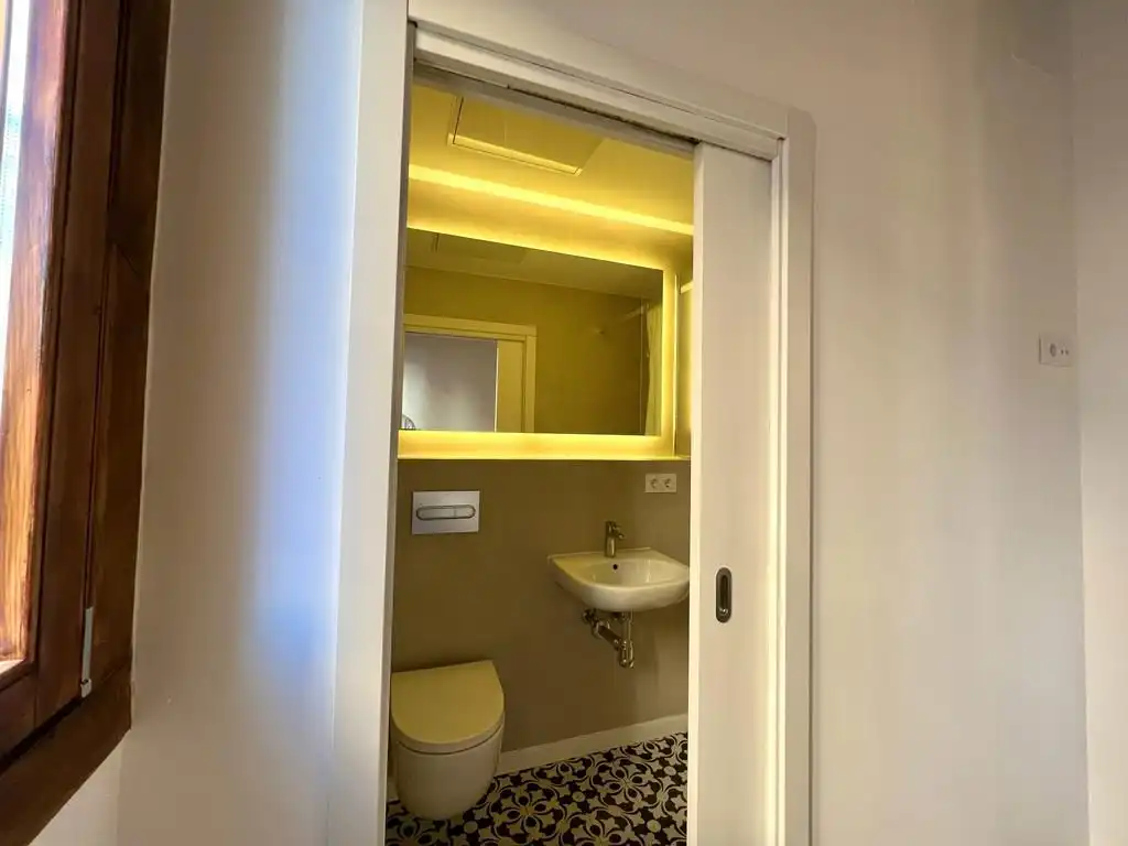 Appartamento con terrazza in vendita a Ciutat Vella, imagen 15