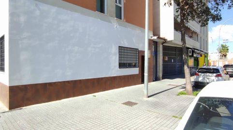 Amplia plaza de aparcamiento junto al campo de fútbol!, imatge 2