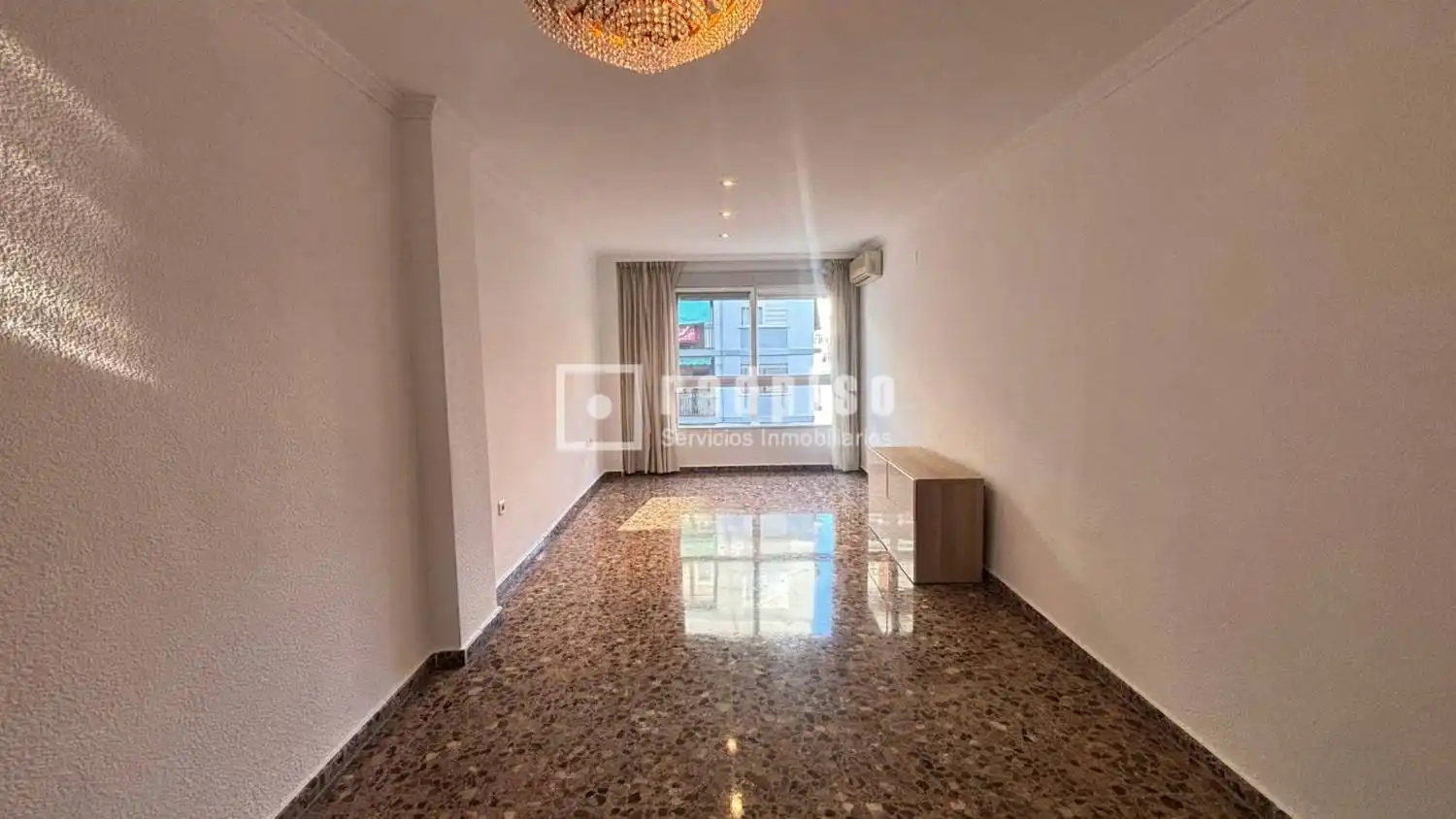 Exterior view of Flat for rent in Valencia  with Air Conditioner, Terrace and Pets allowed