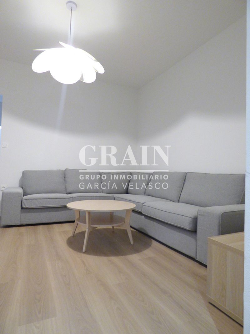 Sala d'estar de Pis en venda en  Albacete Capital amb Aire condicionat, Calefacció i Traster